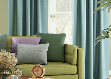 choose-perfect-curtain-for-your-home-floating-walls